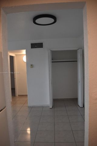 666 W 81st Street 311, Hialeah, FL 33014