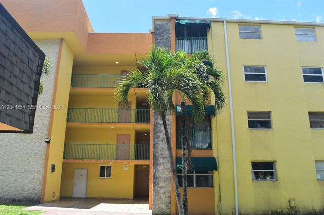 666 W 81st Street 311, Hialeah, FL 33014