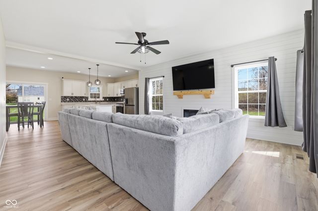 210 Gettysburg, Coatesville, IN 46121