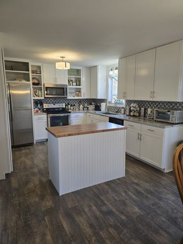 491 Hillview Dr, Lawrenceburg, TN 38464