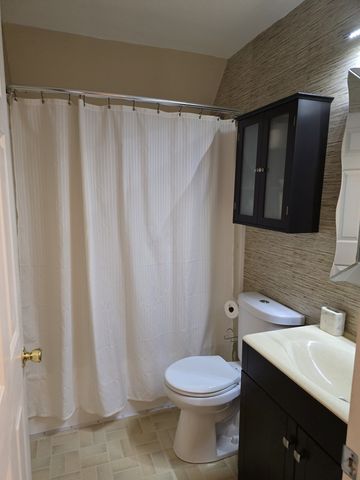 491 Hillview Dr, Lawrenceburg, TN 38464