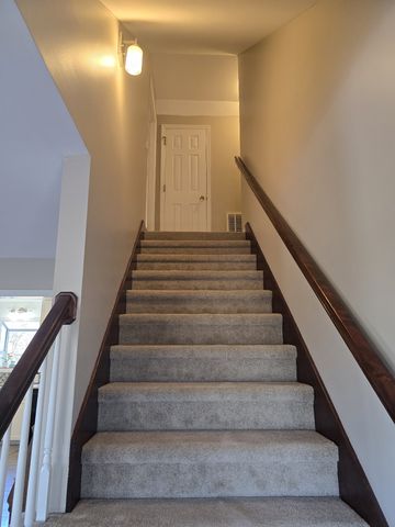 491 Hillview Dr, Lawrenceburg, TN 38464