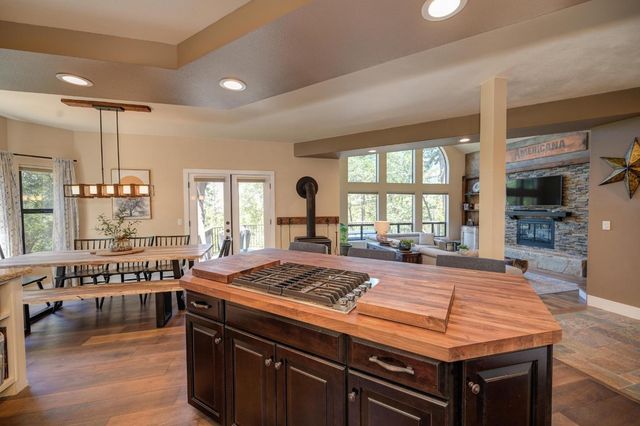 170 Justin Ct, Meadow Vista, CA 95722