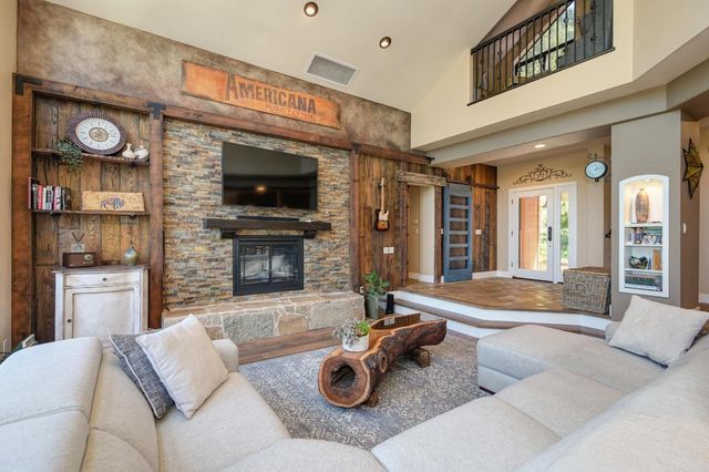 170 Justin Ct, Meadow Vista, CA 95722