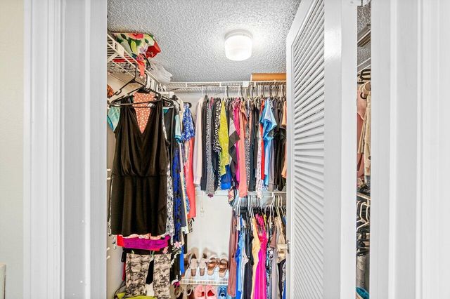 5771 Fairway Park Court 103, Boynton Beach, FL 33437