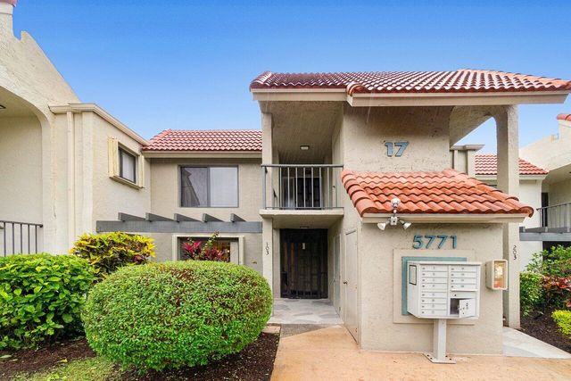 5771 Fairway Park Court 103, Boynton Beach, FL 33437