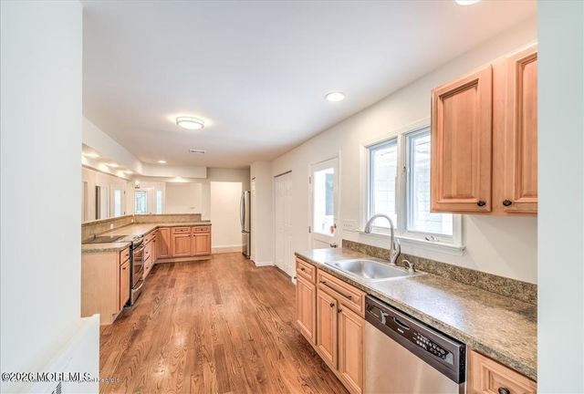 699 Aldrich Road, Howell, NJ 07731