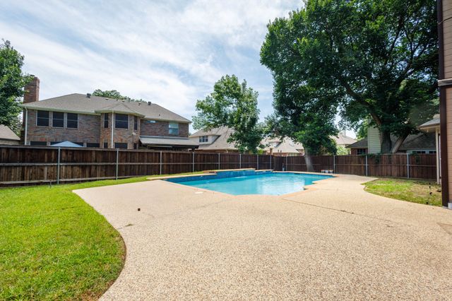 2816 Lakehollow Lane, Flower Mound, TX 75028