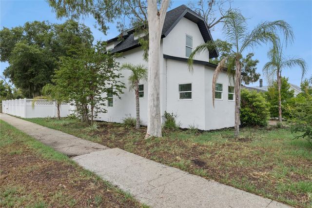 732 E ORANGE AVENUE, Eustis, FL 32726
