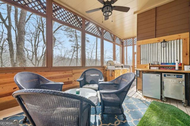 173 Indian Oak Drive, Waleska, GA 30183