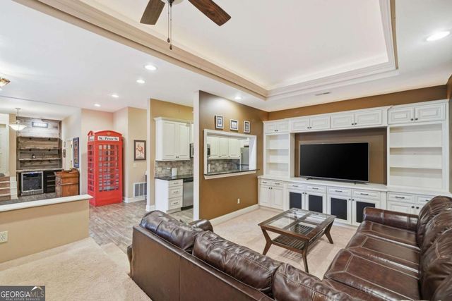 173 Indian Oak Drive, Waleska, GA 30183