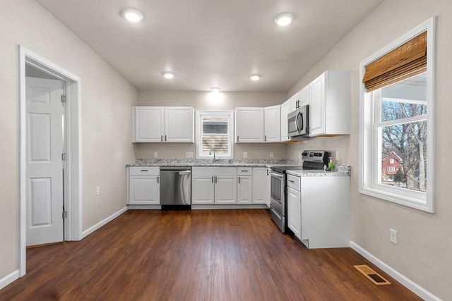 109 W 4TH STREET, Kaukauna, WI 54130