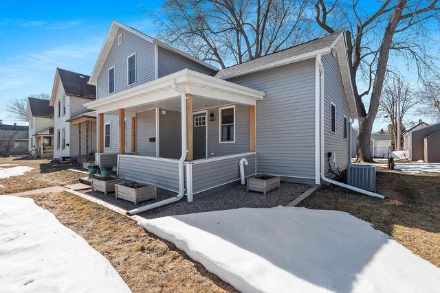 109 W 4TH STREET, Kaukauna, WI 54130