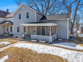 109 W 4TH STREET, Kaukauna, WI 54130