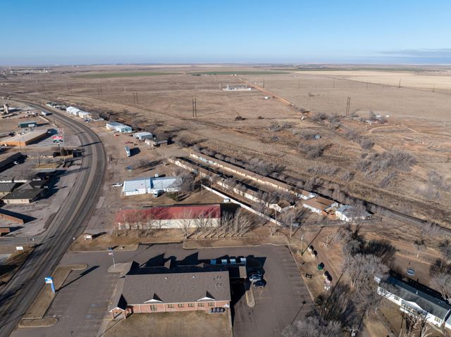 808 W 7th Street, Dalhart, TX 79022