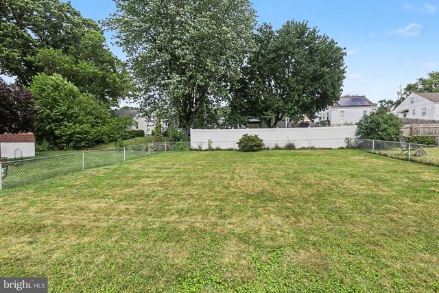 2535 NORTHLAND AVE, York, PA 17406