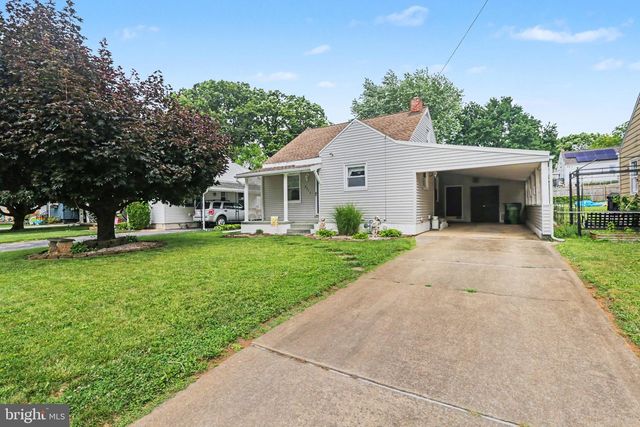 2535 NORTHLAND AVE, York, PA 17406