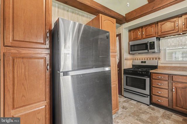 2535 NORTHLAND AVE, York, PA 17406