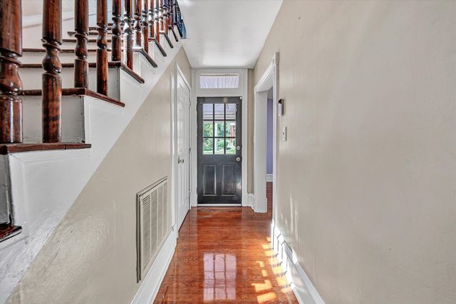 762 Arbutus AVE SE, Roanoke, VA 24014