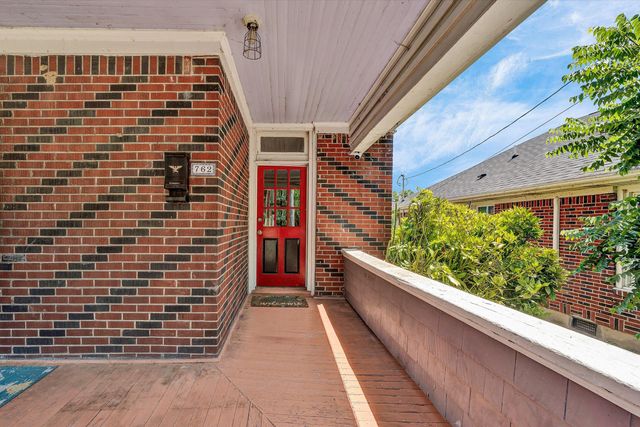 762 Arbutus AVE SE, Roanoke, VA 24014