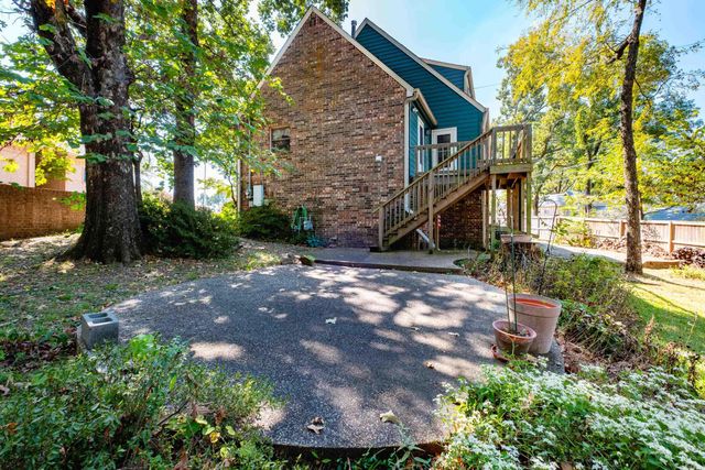 1204 North Point Lane, North Little Rock, AR 72116