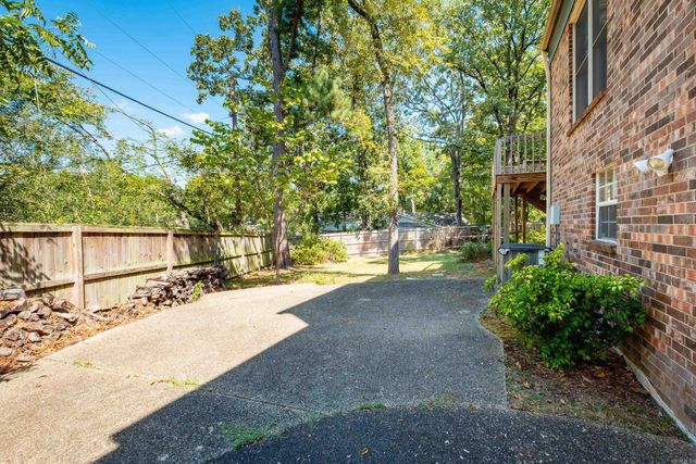 1204 North Point Lane, North Little Rock, AR 72116