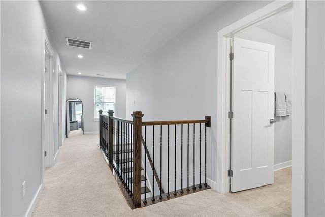 1001 Black Sands Drive, Jeannette, PA 15644