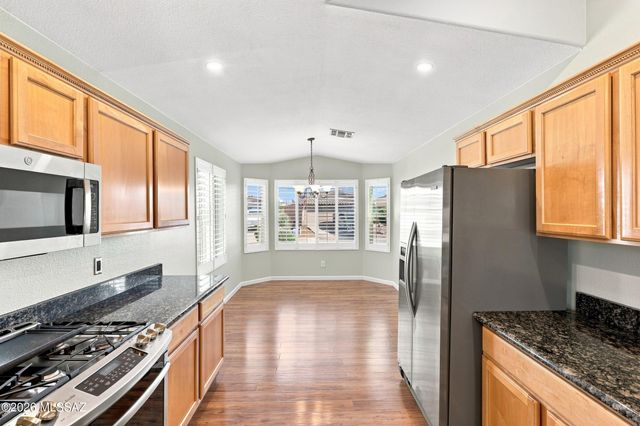 8987 N Mexican Sage Place, Tucson, AZ 85742