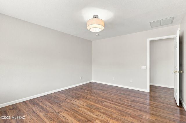 8987 N Mexican Sage Place, Tucson, AZ 85742