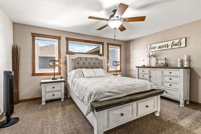 6364 Aspen Ridge Drive, Eau Claire, WI 54703