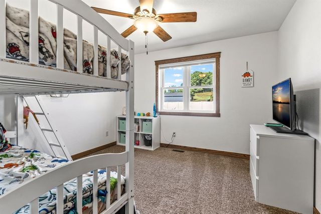 6364 Aspen Ridge Drive, Eau Claire, WI 54703