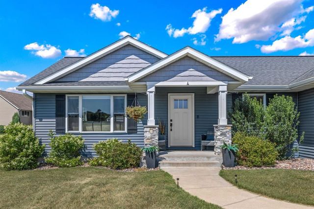 6364 Aspen Ridge Drive, Eau Claire, WI 54703