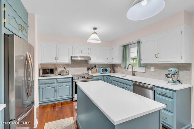 118 E Highland Avenue, Atlantic Highlands, NJ 07716