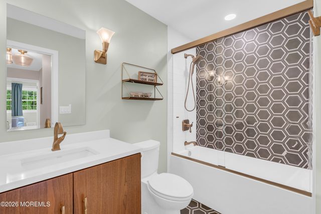 118 E Highland Avenue, Atlantic Highlands, NJ 07716