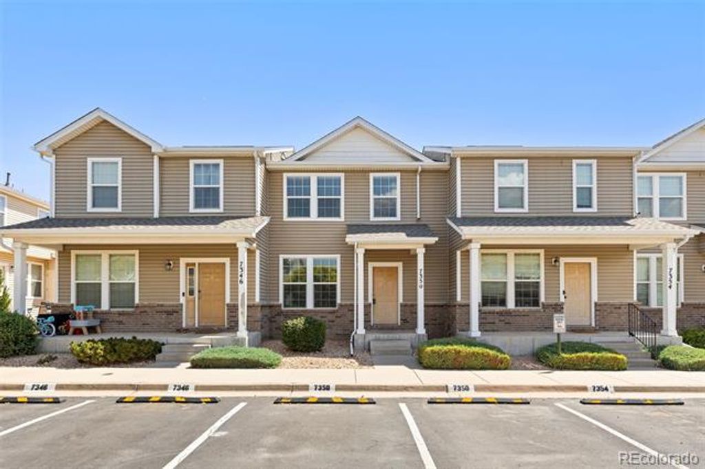 7350 Country Side Grove, Fountain, CO 80817
