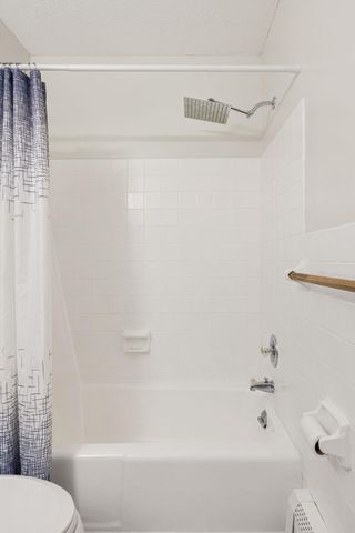 2730 Dale Street N D311, Roseville, MN 55113