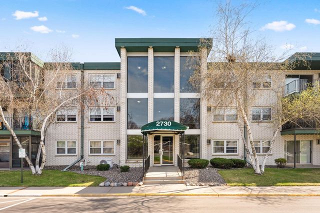2730 Dale Street N D311, Roseville, MN 55113