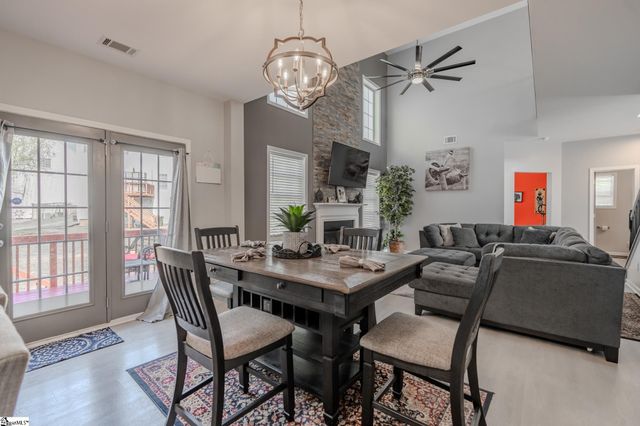 4 Ashwyn Court, Simpsonville, SC 29680
