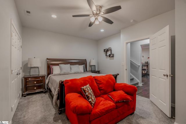 4 Ashwyn Court, Simpsonville, SC 29680