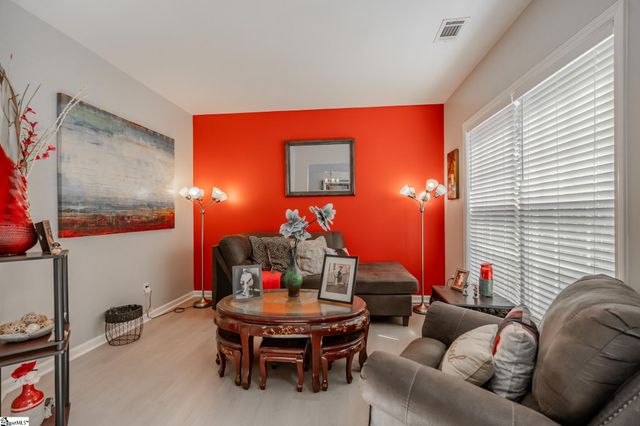 4 Ashwyn Court, Simpsonville, SC 29680