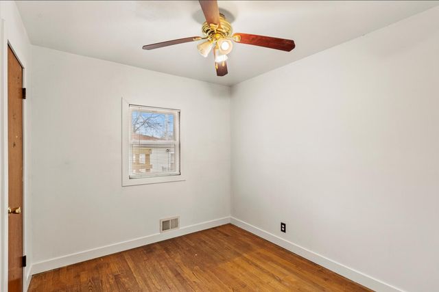 401 Tyler Avenue, Hobart, IN 46342