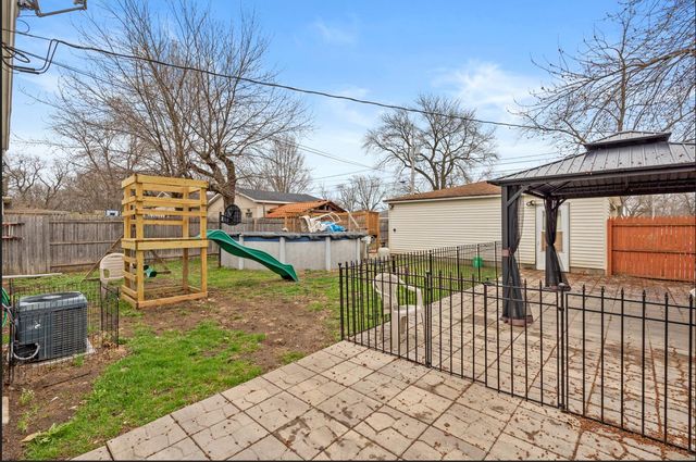 401 Tyler Avenue, Hobart, IN 46342