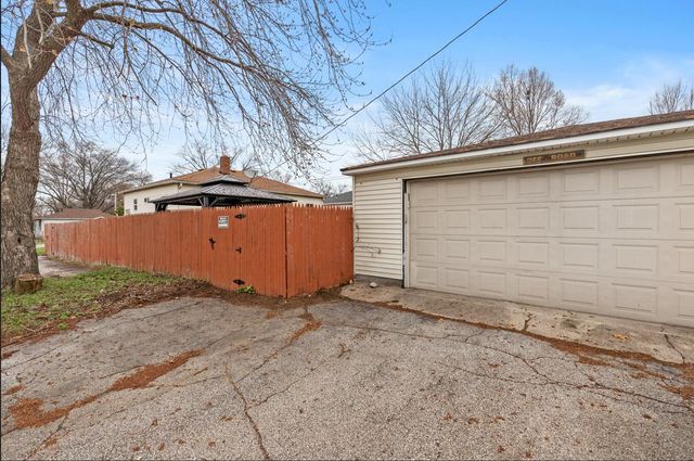 401 Tyler Avenue, Hobart, IN 46342