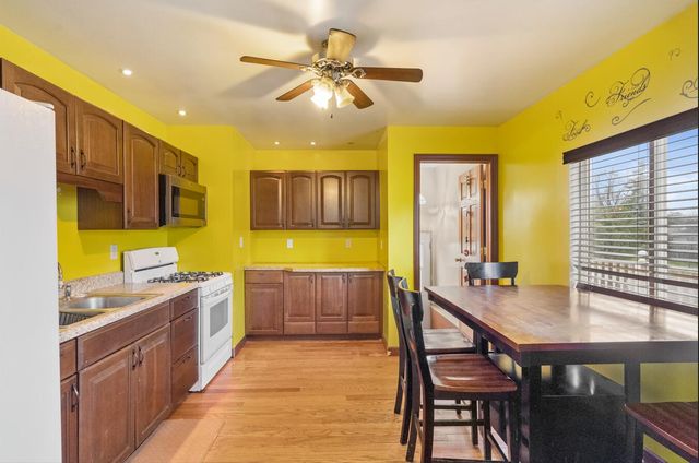 401 Tyler Avenue, Hobart, IN 46342