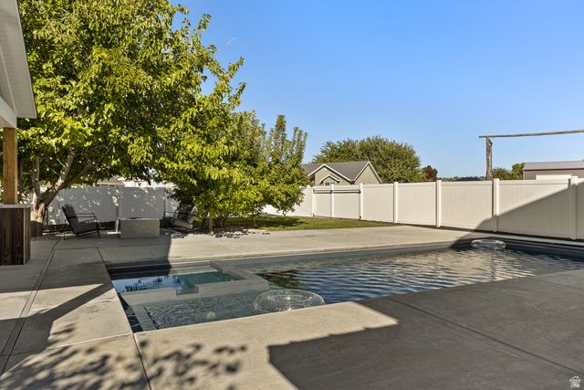 8333 N SAPPHIRE, Diamond Valley, UT 84770