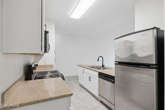 5302 E VAN BUREN Street 1018, Phoenix, AZ 85008