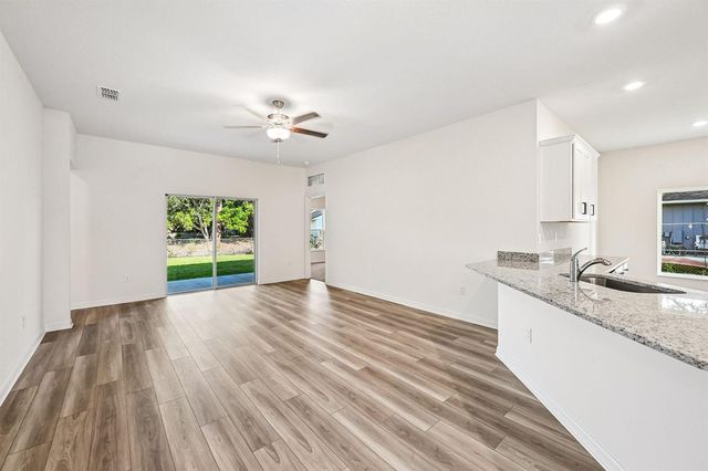 6010 Hickory Drive, Fort Pierce, FL 34982