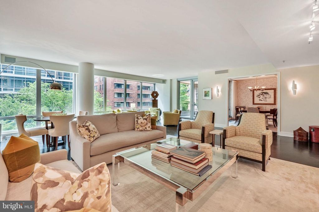 1111 23RD ST NW #4F, Washington, DC 20037