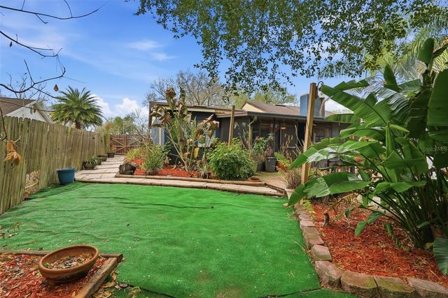 17603 CRANBROOK DRIVE, Lutz, FL 33549