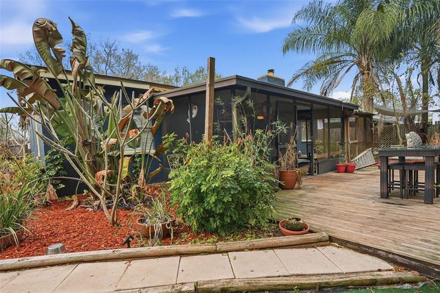 17603 CRANBROOK DRIVE, Lutz, FL 33549